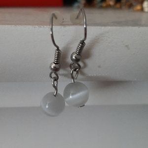 Dangling grey bead earrings